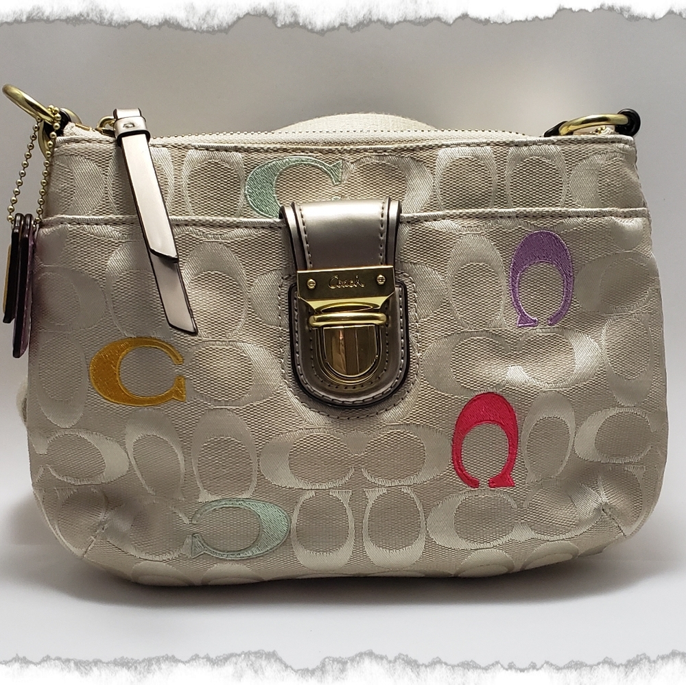 COPY - Coach poppy signature multi color crossbody